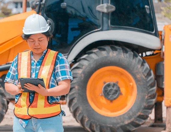 Equipment Maintenance onJobsite